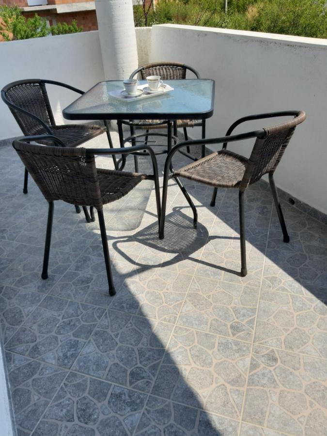 באר Apartments Snezana מראה חיצוני תמונה