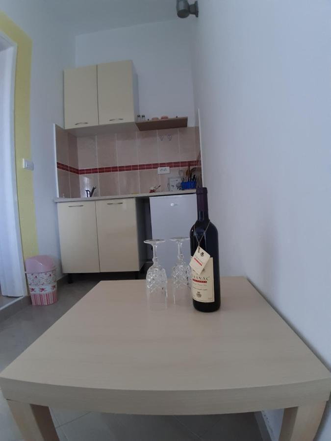 באר Apartments Snezana מראה חיצוני תמונה